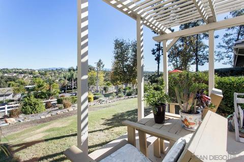 675 Elm Tree Ln, Fallbrook, CA 92028 photo 4