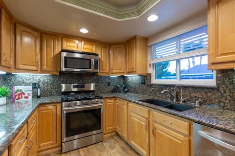 1235 E St, Ramona, CA 92065 photo 7