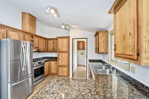 5184 Weymouth, Oceanside, CA 92057 photo 10