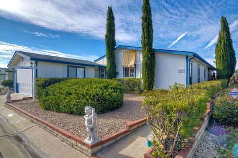 5184 Weymouth, Oceanside, CA 92057 photo 3