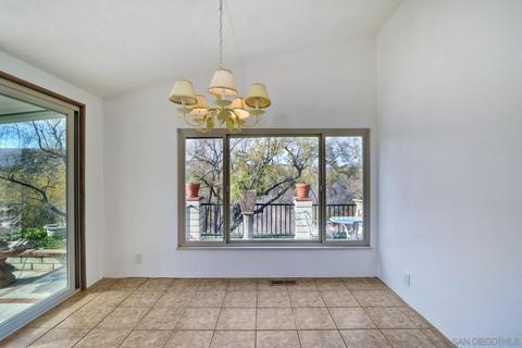 5184 Weymouth, Oceanside, CA 92057 photo 13