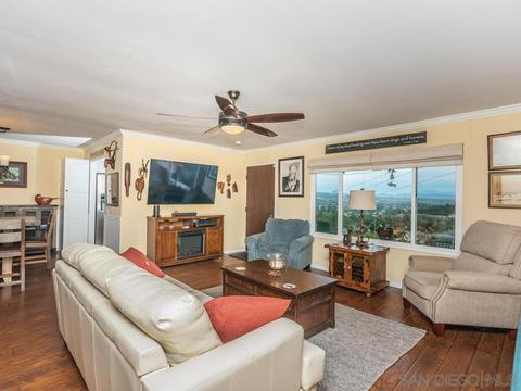 4537 Kittiwake Way, Oceanside, CA 92057 photo 4