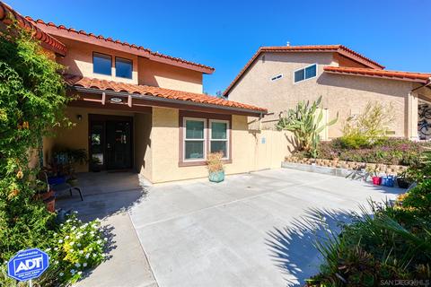 2895 Cottingham St, Oceanside, CA 92054 photo 2