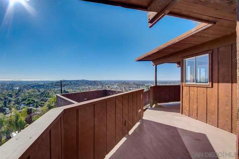 9450 Sunset Ave, La Mesa, CA 91941 photo 3