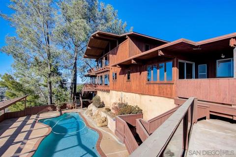9450 Sunset Ave, La Mesa, CA 91941 photo 5