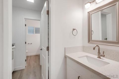 2422 Soledad Ct, La Jolla, CA 92037 photo 26