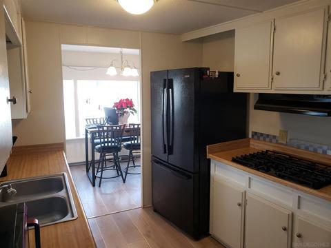 1010 E Bobier #141, Vista, CA 92084 photo 8
