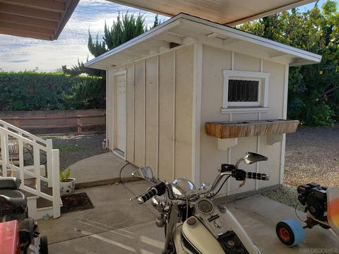 1010 E Bobier #141, Vista, CA 92084 photo 4