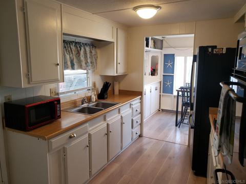 1010 E Bobier #141, Vista, CA 92084 photo 7