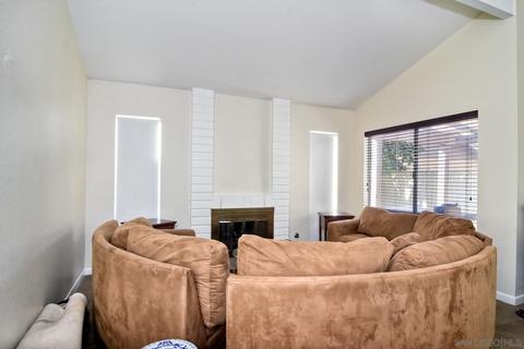 518 Citrus Way, Oceanside, CA 92058 photo 3