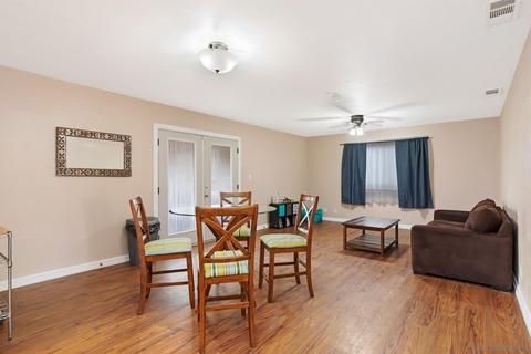 423 5th St, Ramona, CA 92065 photo 3