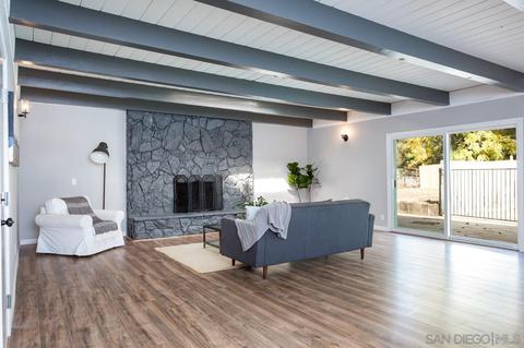 9597 Mandeville Rd, Santee, CA 92071 photo 2