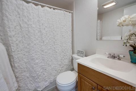 9428 Carlton Oaks Dr #C, Santee, CA 92071 photo 23