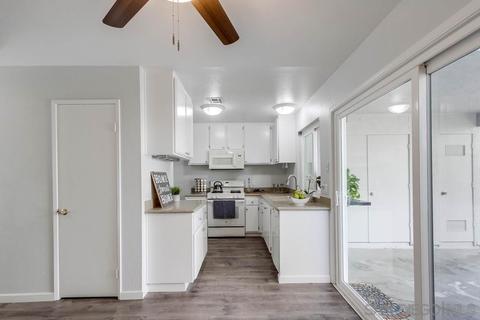 9428 Carlton Oaks Dr #C, Santee, CA 92071 photo 9
