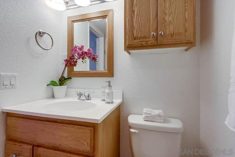 9428 Carlton Oaks Dr #C, Santee, CA 92071 photo 18
