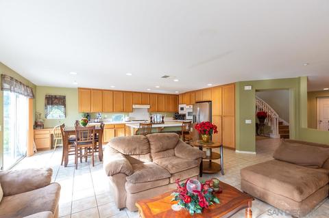 10466 Lake Breeze Dr, Spring Valley, CA 91977 photo 12