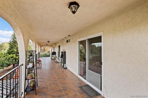 1505 Linda St, Fallbrook, CA 92028 photo 45