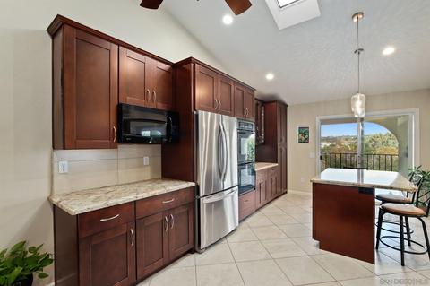 1505 Linda St, Fallbrook, CA 92028 photo 4