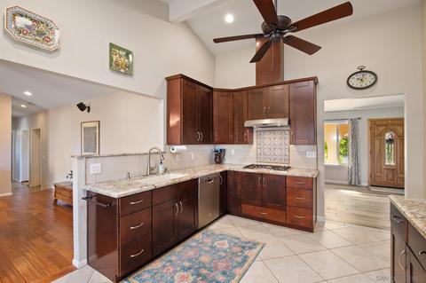 1505 Linda St, Fallbrook, CA 92028 photo 6