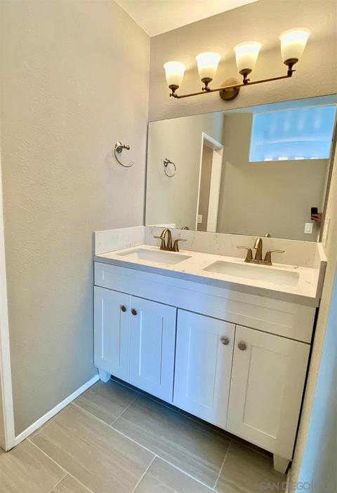 6716 Clover Ct, Carlsbad, CA 92011 photo 24