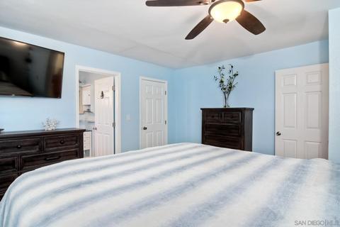 637 Marigold Dr, Vista, CA 92083 photo 30