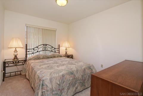 12071 Sterling Hill Ln, Lakeside, CA 92040 photo 17