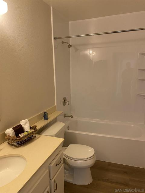 4261 Shadow Ln, Oceanside, CA 92056 photo 11