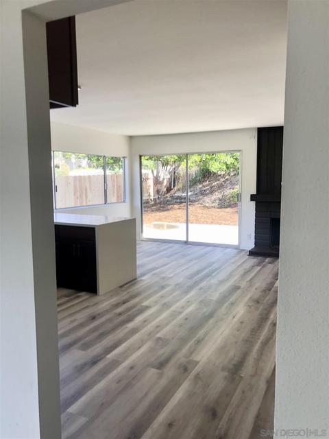 2550 Joann Dr, Oceanside, CA 92056 photo 9