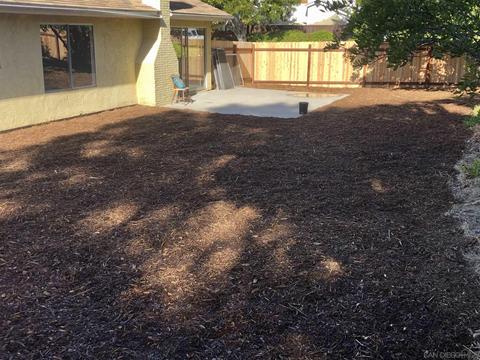 2550 Joann Dr, Oceanside, CA 92056 photo 2