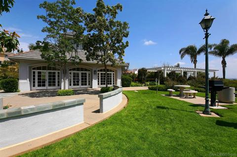 2828 Carriagedale Row, La Jolla, CA 92037 photo 18