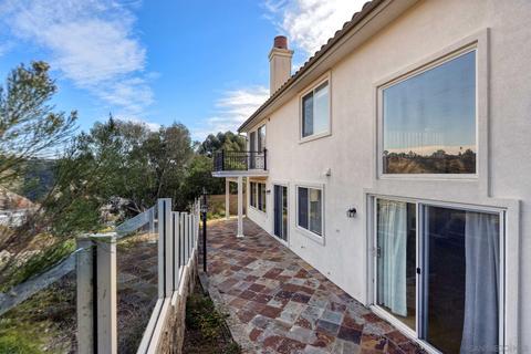 2828 Carriagedale Row, La Jolla, CA 92037 photo 13