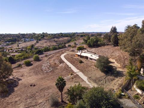 3572 Copper Crest Rd, Encinitas, CA 92024 photo 3