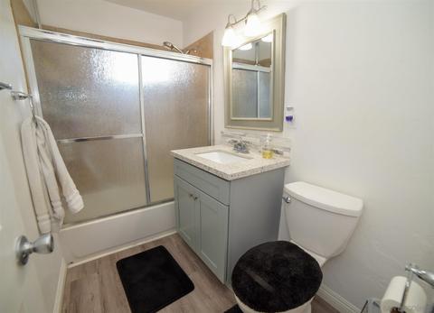 9506 W Hartland Cir, Santee, CA 92071 photo 11
