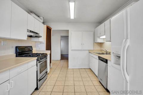 10130 Mast Blvd, Santee, CA 92071 photo 8
