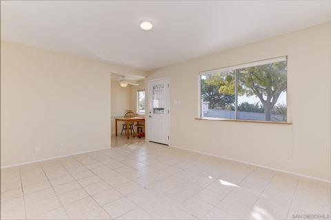 3166 Buena Hills Dr, Oceanside, CA 92056 photo 11