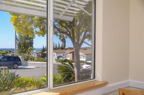 3166 Buena Hills Dr, Oceanside, CA 92056 photo 9
