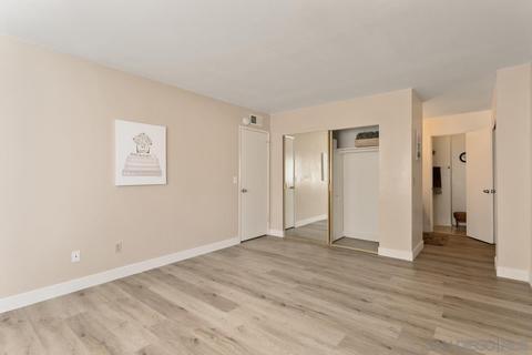2134 Via Robles, Oceanside, CA 92054 photo 5