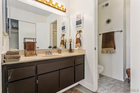 2134 Via Robles, Oceanside, CA 92054 photo 7