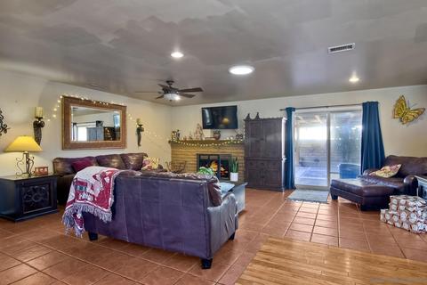 5824 Spur Ave, Oceanside, CA 92057 photo 4