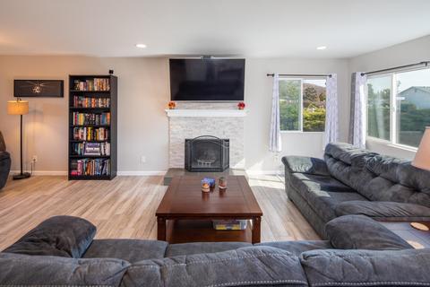 10184 Princess Joann Rd, Santee, CA 92071 photo 8