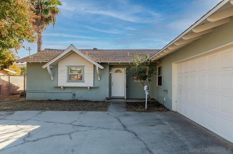 12977 Slack St, Poway, CA 92064 photo 2