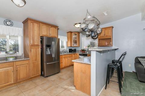 8384 El Paso St, La Mesa, CA 91942 photo 5
