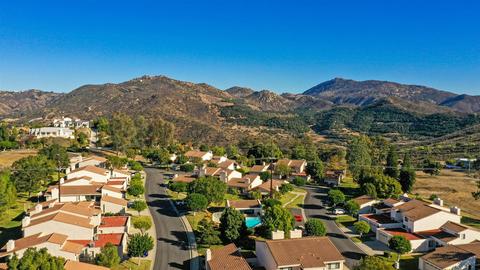 17825 Valle De Lobo Dr, Poway, CA 92064 photo 3