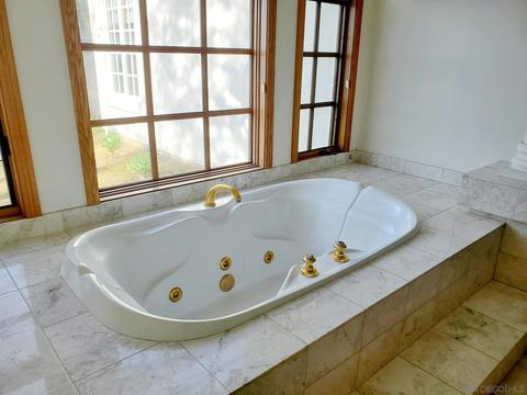 14316 Twisted Branch Rd, Poway, CA 92064 photo 16
