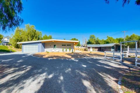 511 Dusty Acres Ct, Encinitas, CA 92024 photo 4