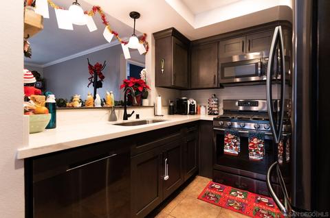 730 Brookstone Rd #103, Chula Vista, CA 91913 photo 2