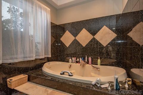 3010 Bernardo Ave, Escondido, CA 92029 photo 25