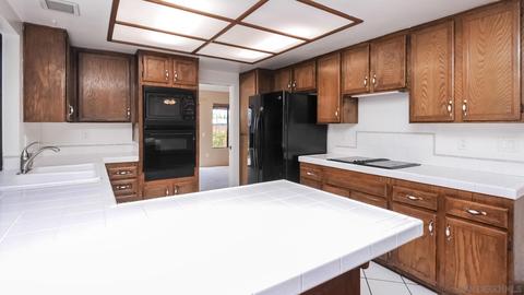 2158 Merlyn Pl, El Cajon, CA 92019 photo 20