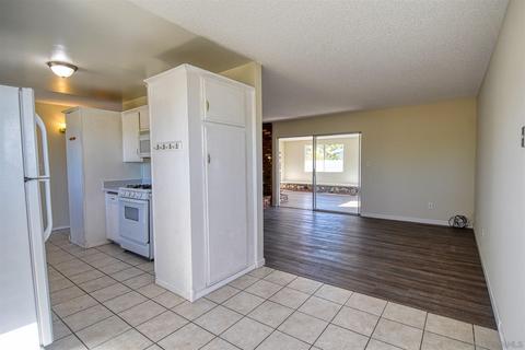 2770 Thunder Dr, Oceanside, CA 92056 photo 15