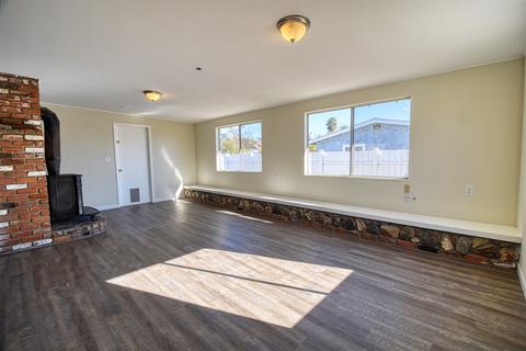 2770 Thunder Dr, Oceanside, CA 92056 photo 8